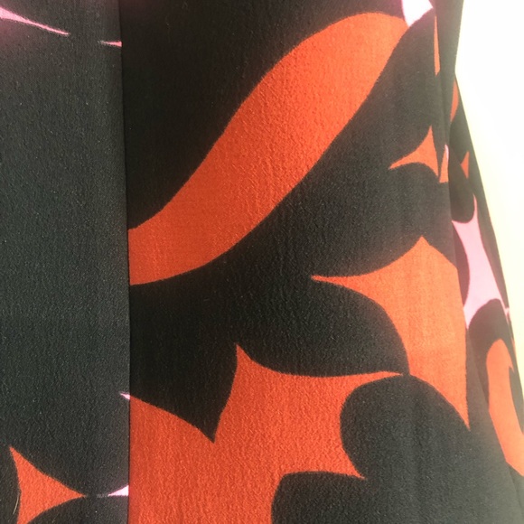 Beautiful Ann Taylor sleeveless dress - Picture 6 of 13